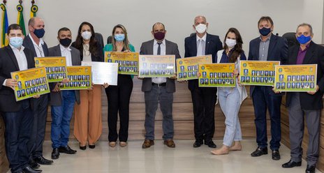 Câmara de Mombaça aprova orçamento municipal para 2022 e tem início o recesso parlamentar