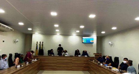 VEREADORES E SERVIDORES DA CÂMARA DE MOMBAÇA PARTICIPAM DE TREINAMENTO SOBRE SISTEMA DE PROCESSO LEGISLATIVO DIGITAL