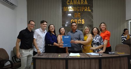 O presidente Samuel Romão representando a Câmara Municipal de Orós assinou um Acordo de Cooperação Técnica com a Assembleia Legislativa do Ceará, através da Escola Superior do Parlamento Cearense (Unipace).