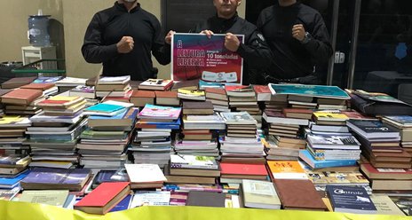 Sistema prisional cearense recebe dez toneladas de livros