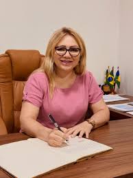 ELIDIANA MARIA DE CARVALHO