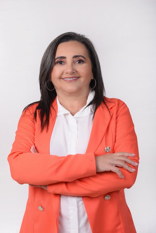 ANINHA AGUIAR