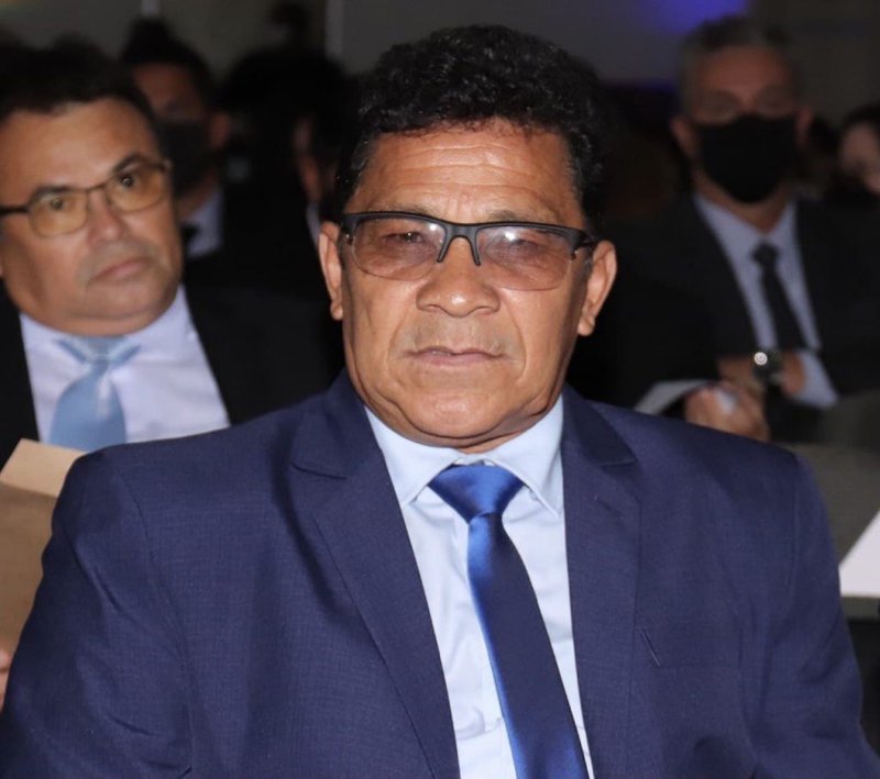 MAURO ROBERTO DIAS DE OLIVEIRA