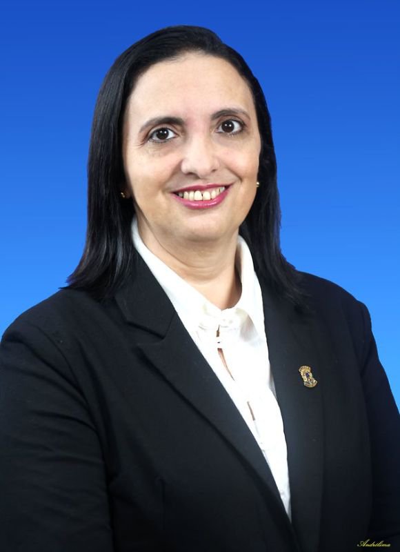 MARIA LUCÉLIA PINTO MONTEIRO